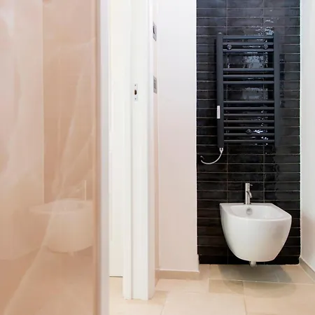 בית הארחה Monsignore Luxury מונופולי